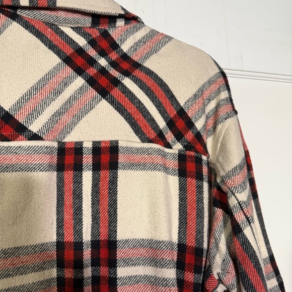 Lucky Brand Plaid Shacket Flannel Oversized Cream Black Red Size Large - Picture 14 of 14